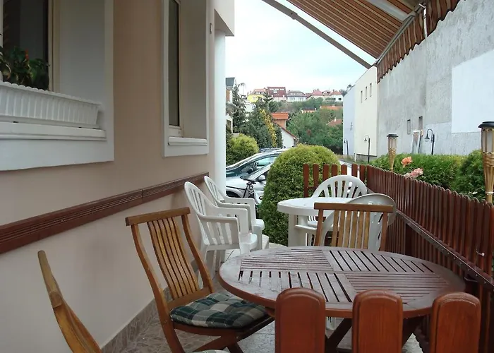 Apartment Vincze Vendeghaz *