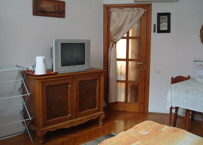 Apartment Vincze Vendeghaz Erlau